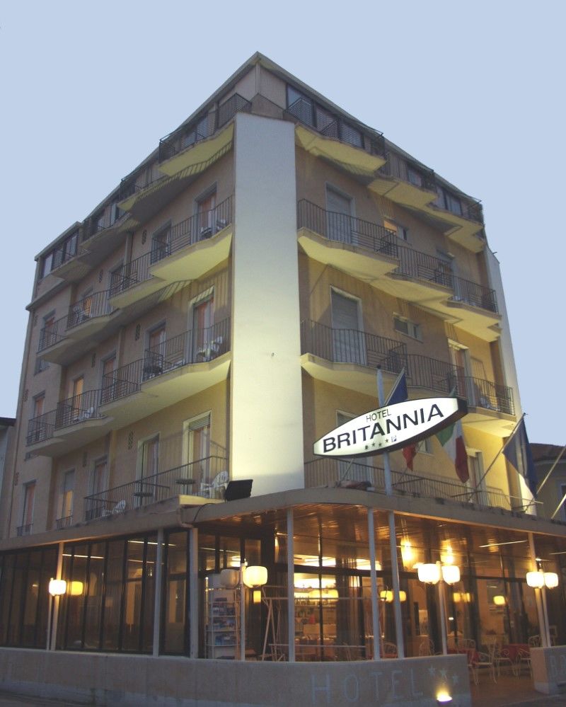 Hotel Britannia Rimini Marina Centro Exterior foto